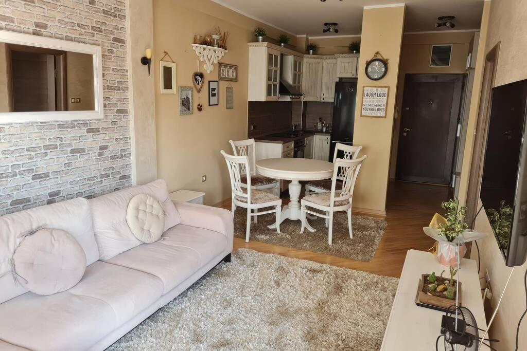 Lux Rose * Kragujevac